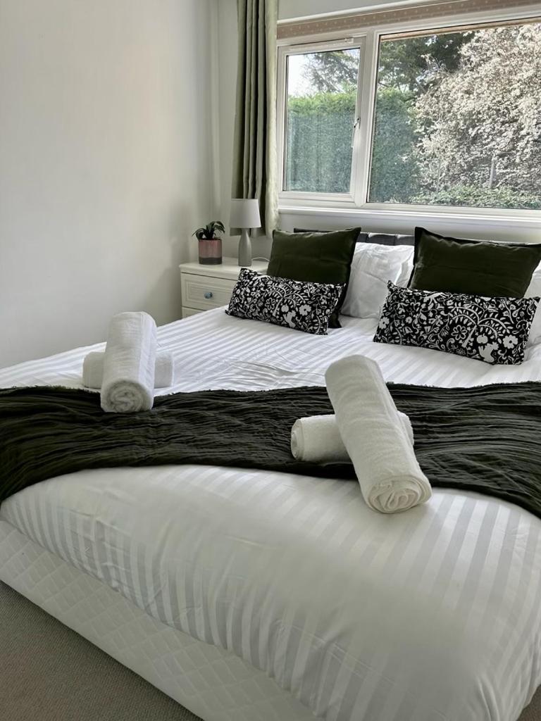Stylish 3 Bed House Hitchin Villa Bagian luar foto