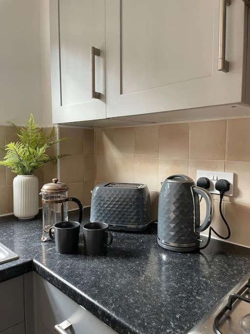 Stylish 3 Bed House Hitchin Villa Bagian luar foto