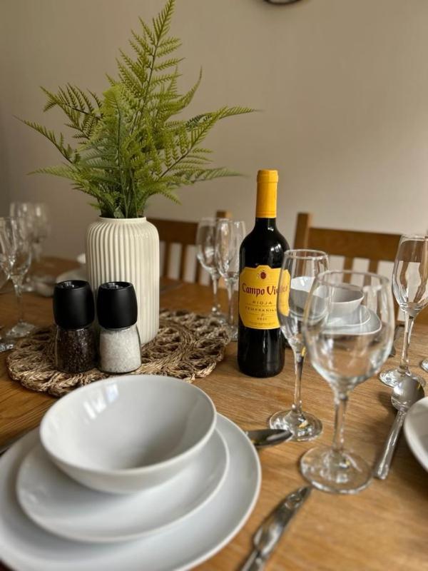 Stylish 3 Bed House Hitchin Villa Bagian luar foto